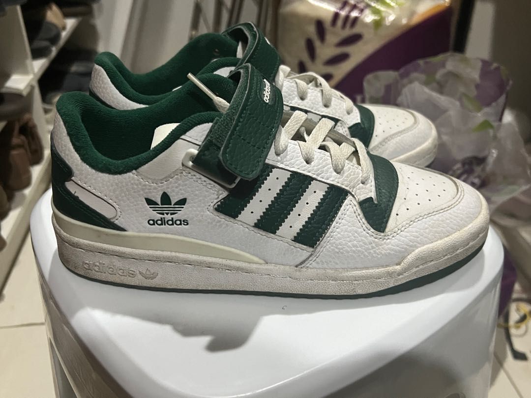 ADIDAS Forum Low Green (Category: Sneakers) located in Quezon City. Submitted by _beanieee (Listing ID 1284734697, Image 2). Description: ❁ Adidas Forum 84 Low Green ❁ Size US 6.5M (8W) ❁ No longer have the box but can provide a replacement box :(.