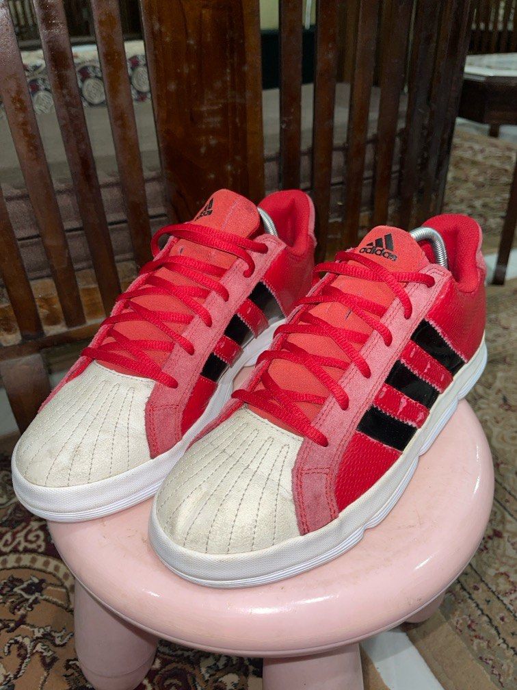 Superstar top primeknit red