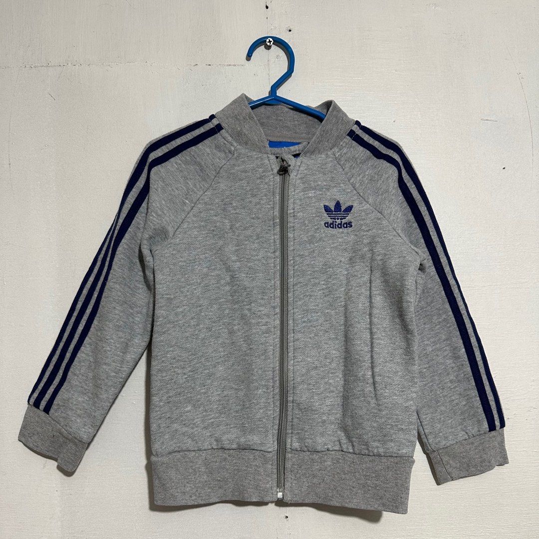 Adidas track jacket 2T (Category: Babies & Kids Fashion) located in Manila. Submitted by jiggelets (Listing ID 1284562562, Image 1). Description: .