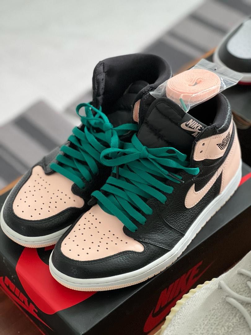 Crimson tint with green laces top
