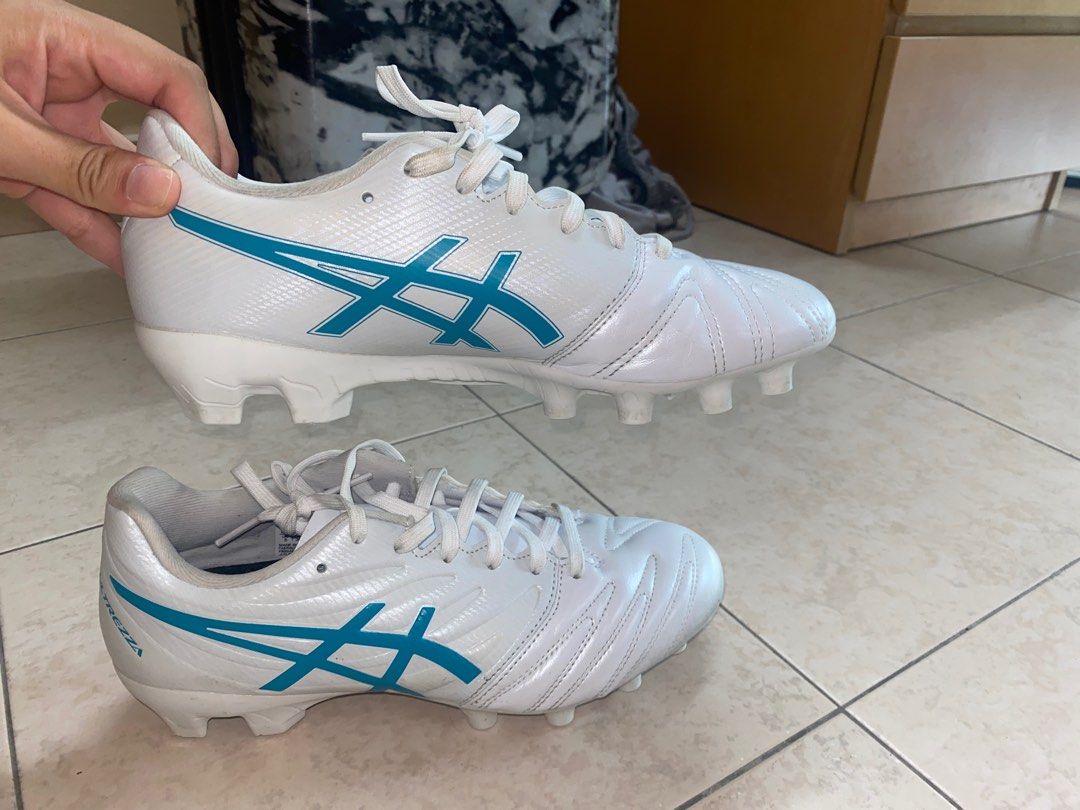 Asics soccer shoes japan deals