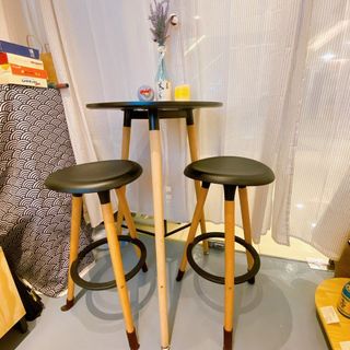Cheap bar shop table and stools