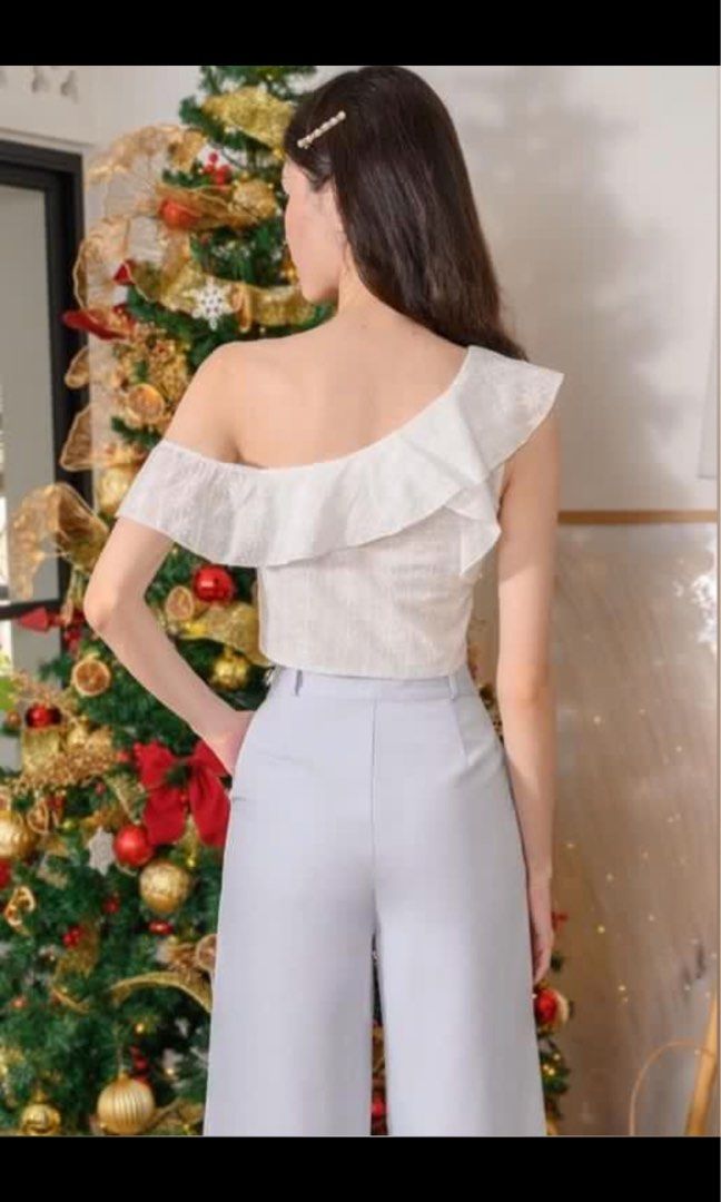 BNWT - Dear Lyla Laura Ruffle Toga Top, Women's Fashion, Tops ...