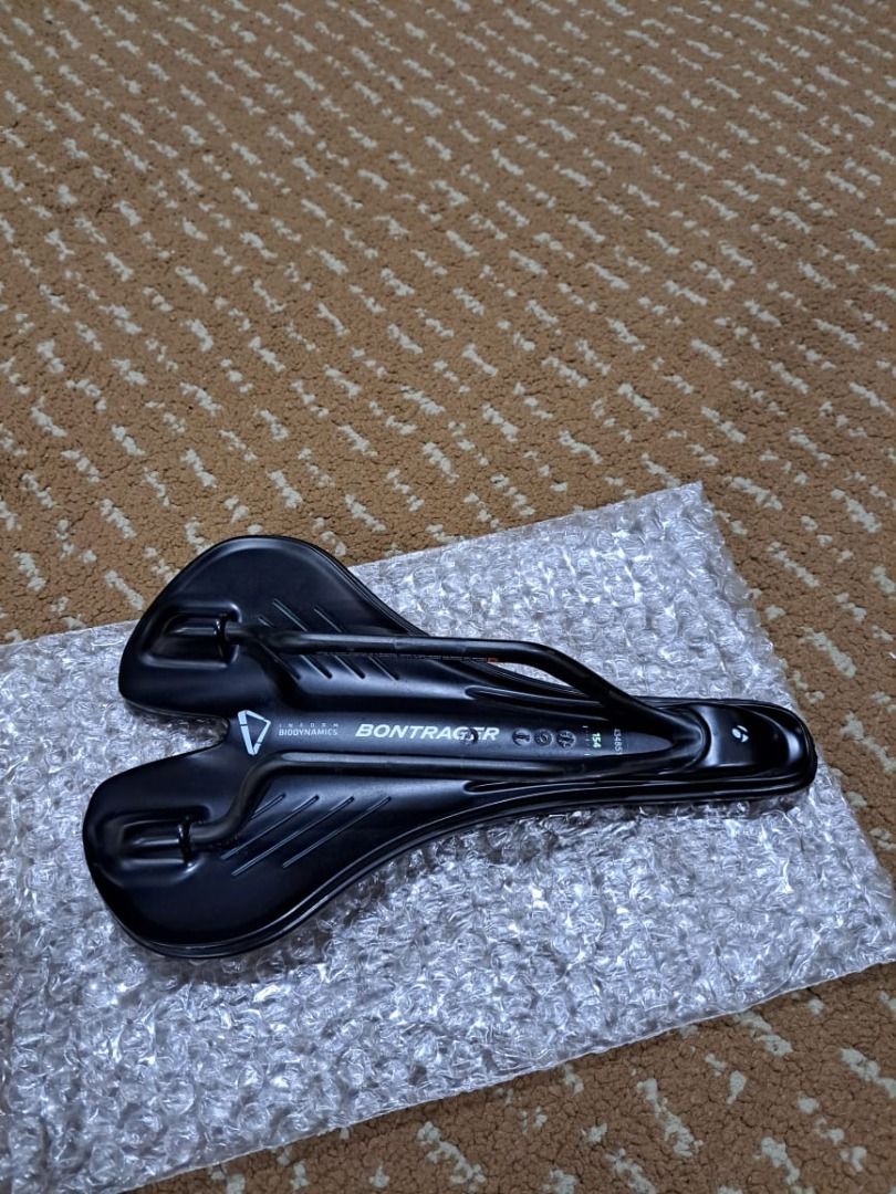 Bontrager yatra comp saddle hotsell