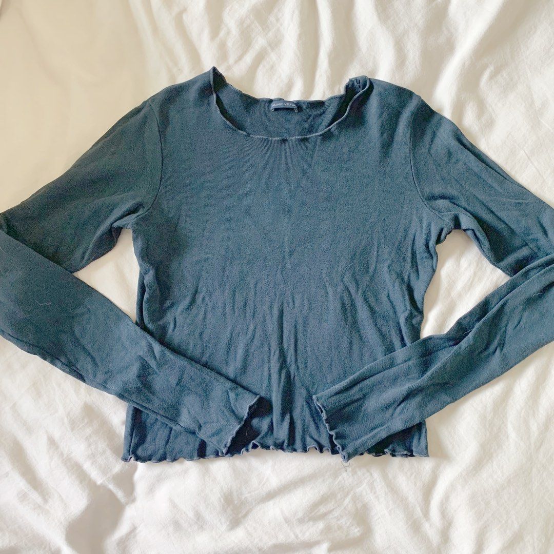 Brandy Melville ~ Bonnie Top (new colors), Women's Fashion, Tops,  Longsleeves on Carousell