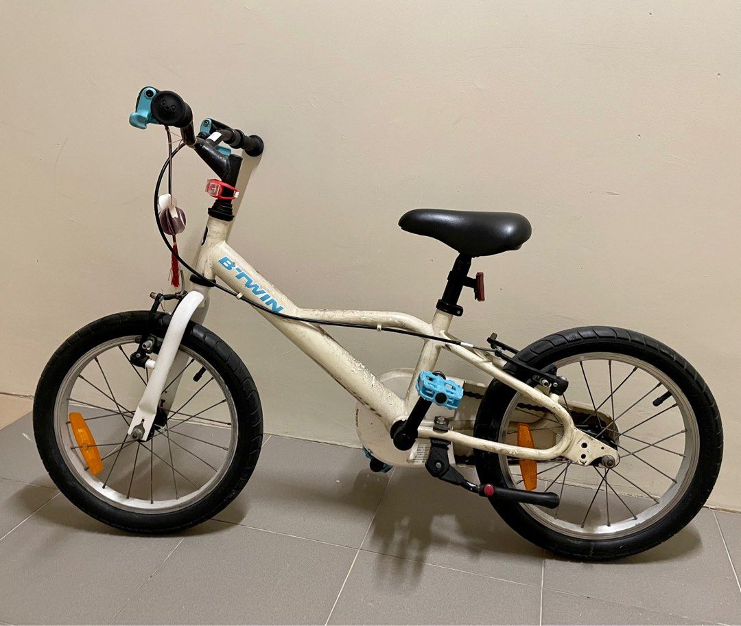 Btwin Unisex Kids Bike Blue White Sports Equipment Bicycles