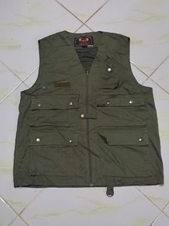 100+ affordable fishing vest For Sale, Men's Fashion