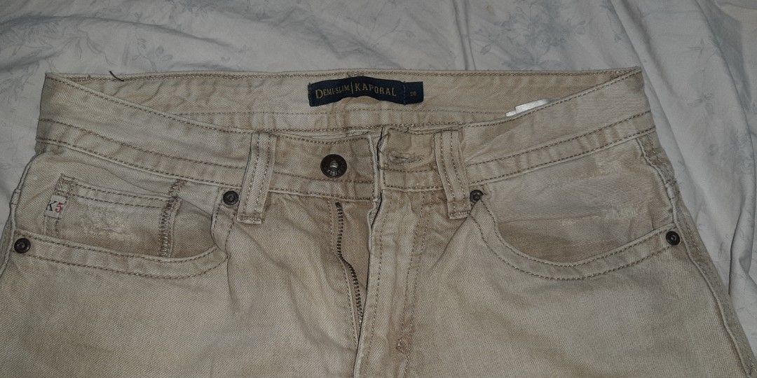 Celana jeans kaporal like new, Fesyen Pria, Pakaian Bawahan di