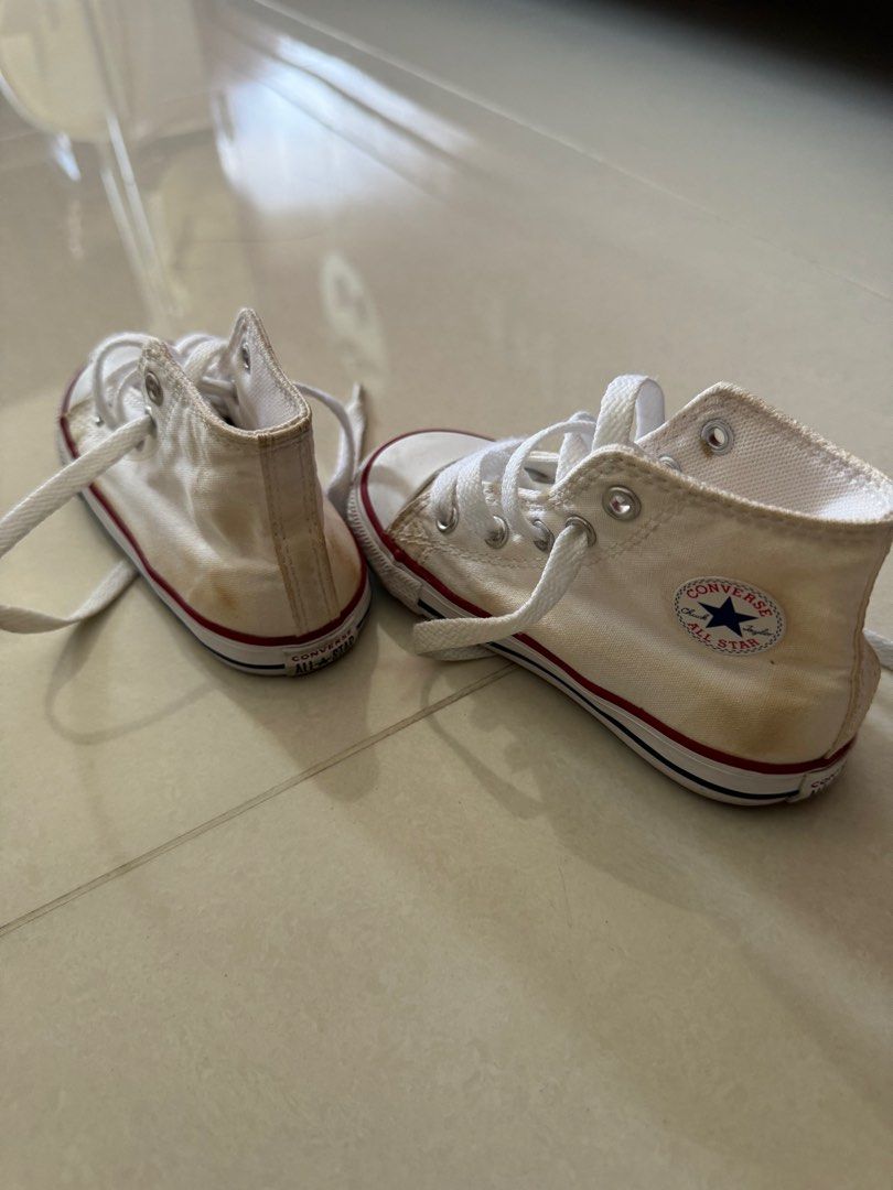 White converse junior size 5 hotsell