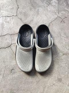 Crocs flipband sales