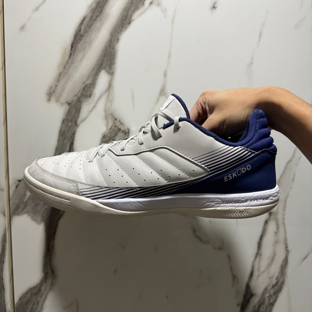 Futsal shoes decathlon shop