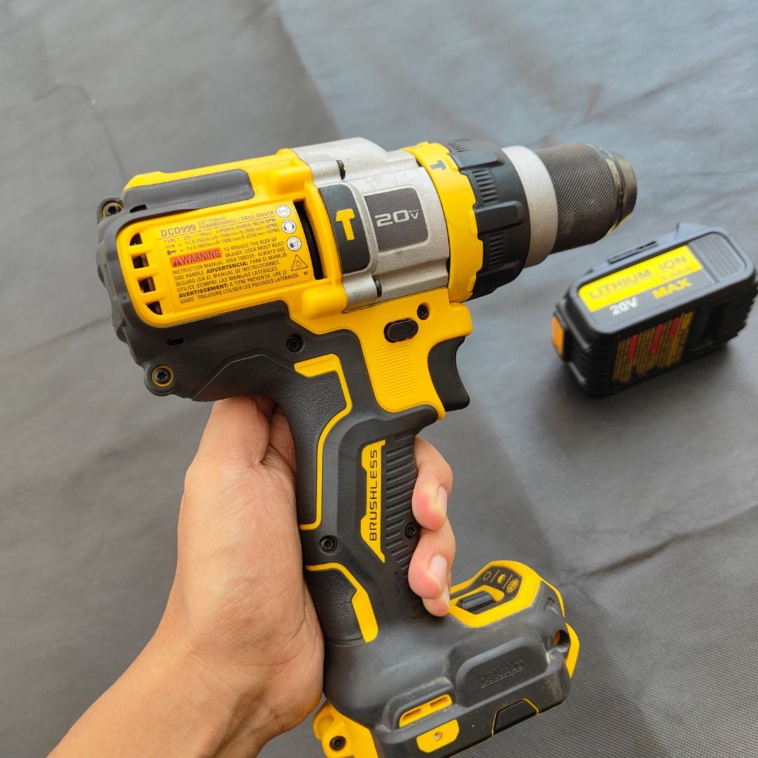 Dcd999 torque clearance