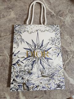 （分類：）位於 。 由 owl.b 提交（商品編號 1284702374，圖片 1）。簡介： 。