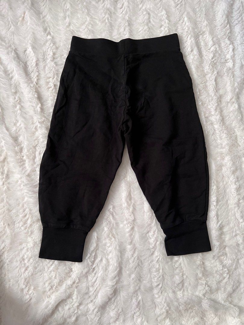Disney Jogging pants for girls (Category: Babies & Kids Fashion) located in Cabanatuan. Submitted by rinalucia (Listing ID 1284591796, Image 2). Description: .