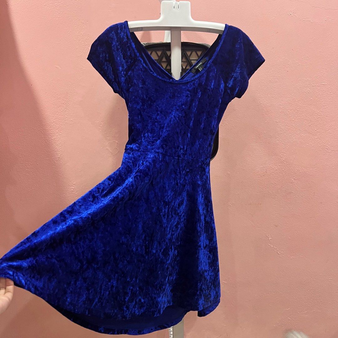 Forever 21 blue velvet dress 2025