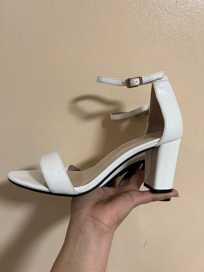 White 2.5 inch heels outlet