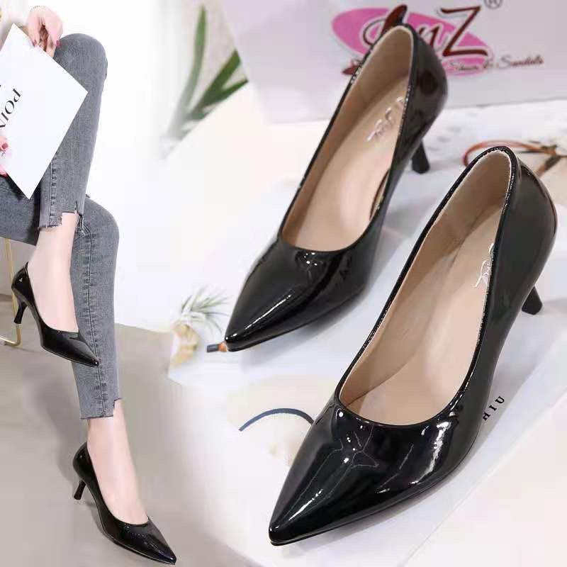 Glossy Heels Women s Fashion Footwear Heels on Carousell