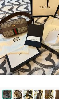 (Category: ) located in . Submitted by lovebranded (Listing ID 1284719872, Image 1). Description: .