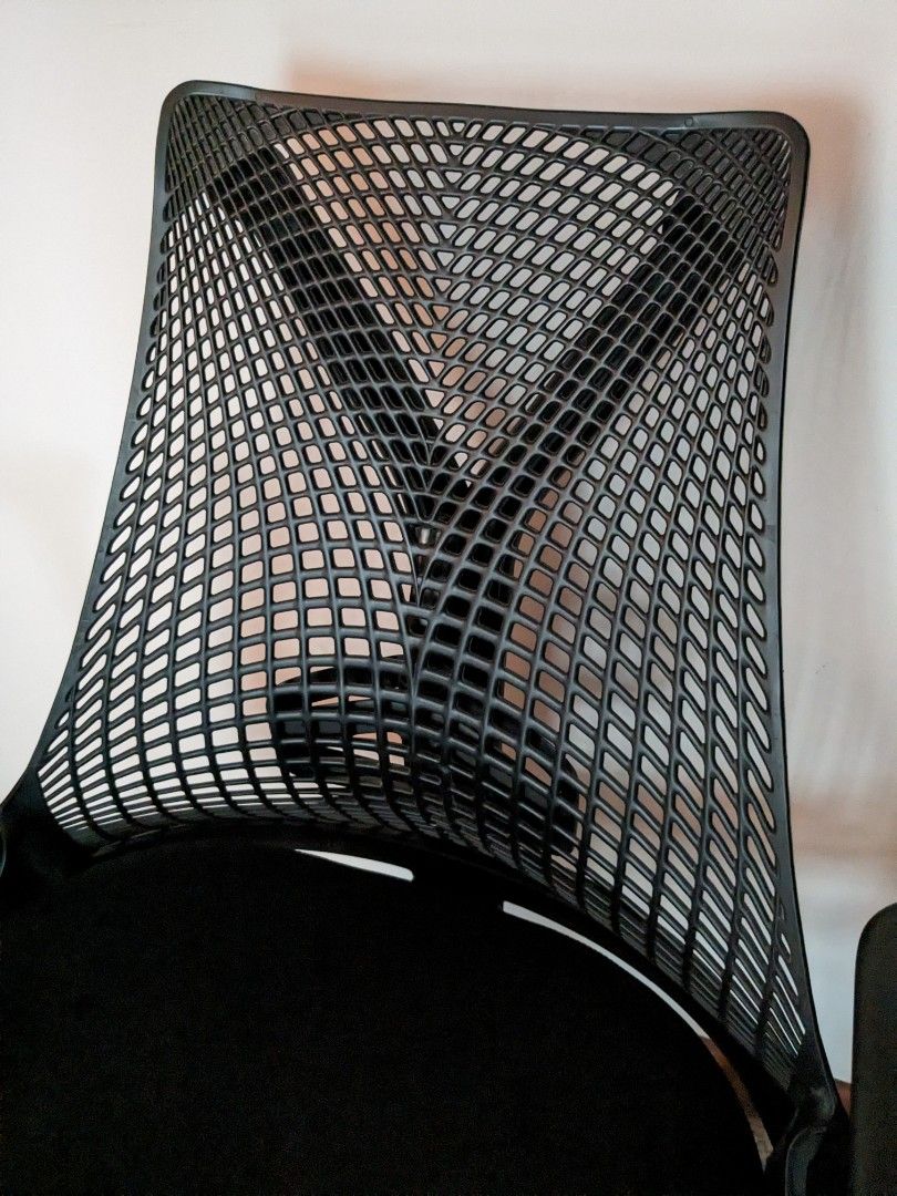 Lumbar support clearance for sayl chair