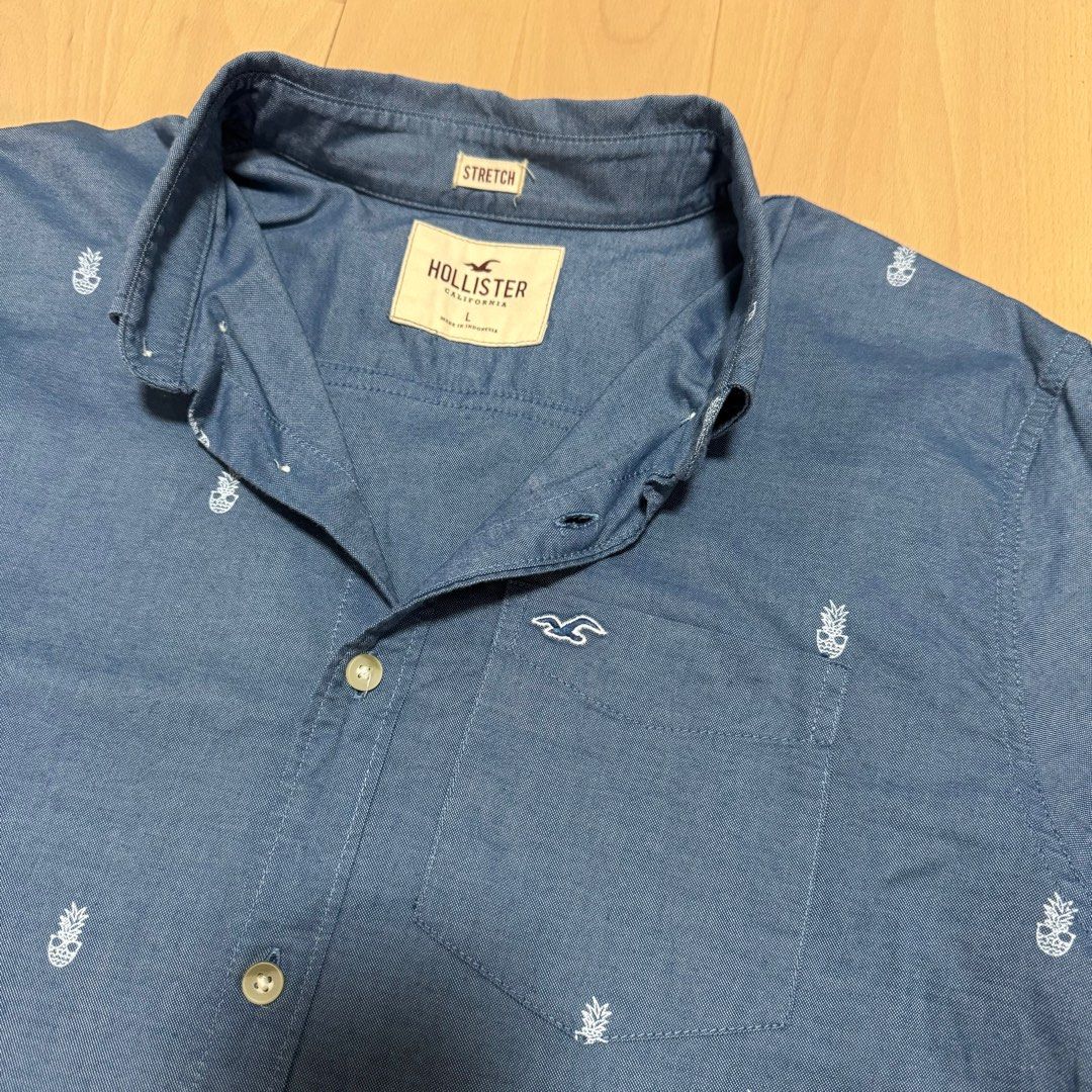 Hollister hotsell pineapple shirt