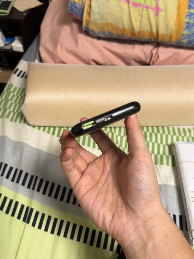 Inno3C 8000mah powerbank (Category: Batteries & Power Banks) located in Manila. Submitted by ojroom (Listing ID 1284669993, Image 2). Description: Inno3C 8000mah powerbank Type C, USB, and wireless charging. No issues.