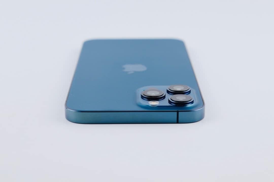 iPhone 12Promax 512gb Sale ✨ (Category: iPhone 12 Series) located in Manila. Submitted by TekiCashGadgetsph (Listing ID 1284654165, Image 3). Description: (FU) Open-line, any sim working (worldwide) - Guaranteed original iPhone not fake/copy Complete accessories with box Secondhand Good as new not abused! Presentable •Original Lcd • no issue hidden issues • no apple id / iCloud id • Good batthealth • Good cam front/back • Good Performance • Good 