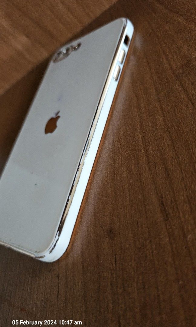 Iphone 8 plus casing (Category: iPhone 8 Series) located in Cebu City. Submitted by everythingonearth (Listing ID 1284571931, Image 3). Description: .