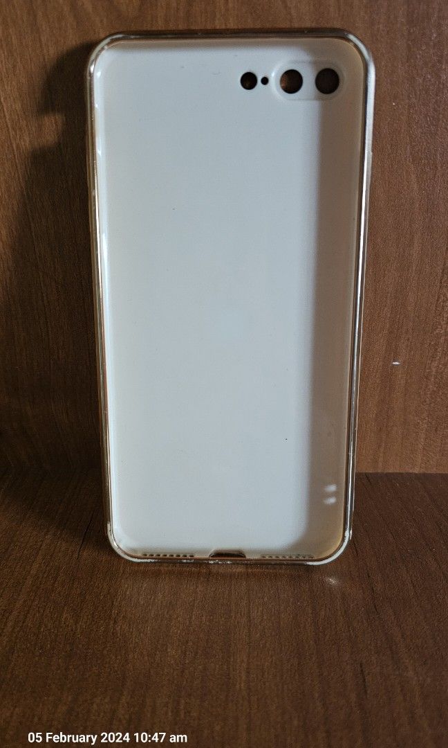 Iphone 8 plus casing (Category: iPhone 8 Series) located in Cebu City. Submitted by everythingonearth (Listing ID 1284571931, Image 1). Description: .