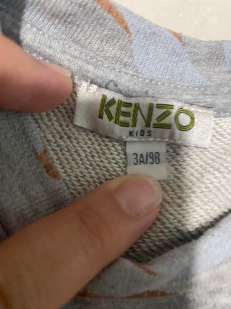 Kenzo pullover set (Category: Babies & Kids Fashion) located in Singapore. Submitted by conniehooks (Listing ID 1284690121, Image 2). Description: Kenzo set. Good for cold weather layering. Or aircon environment. Top $30 Pants $35 Take both $50 mailed.