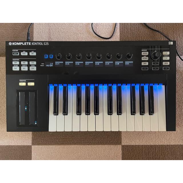 Komplete Kontrol S25 Hobbies Toys Music Media Musical
