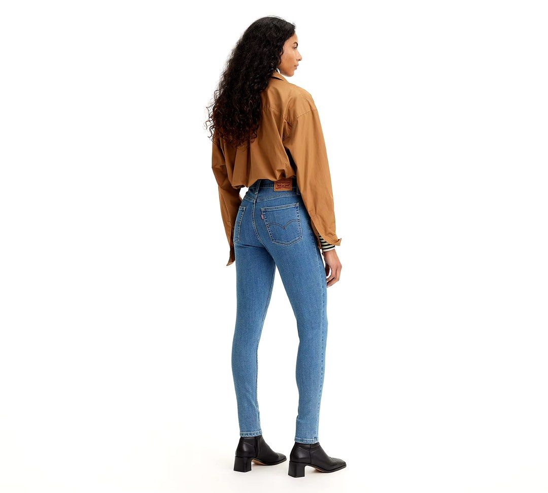 Levi s 721 high rise skinny 26