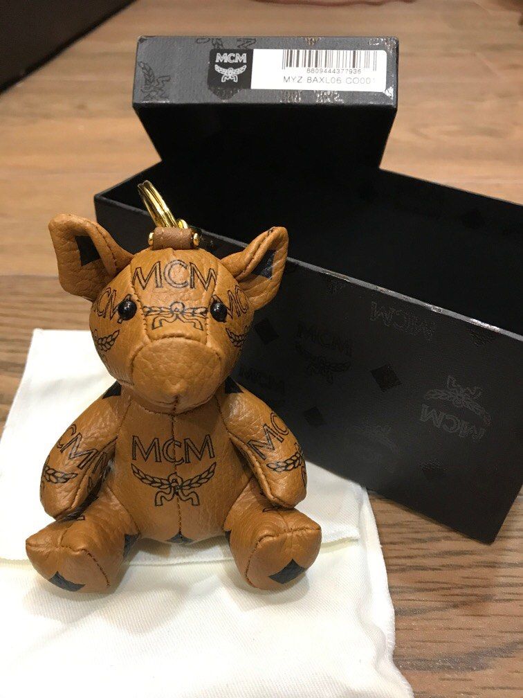 Mcm bear charm online