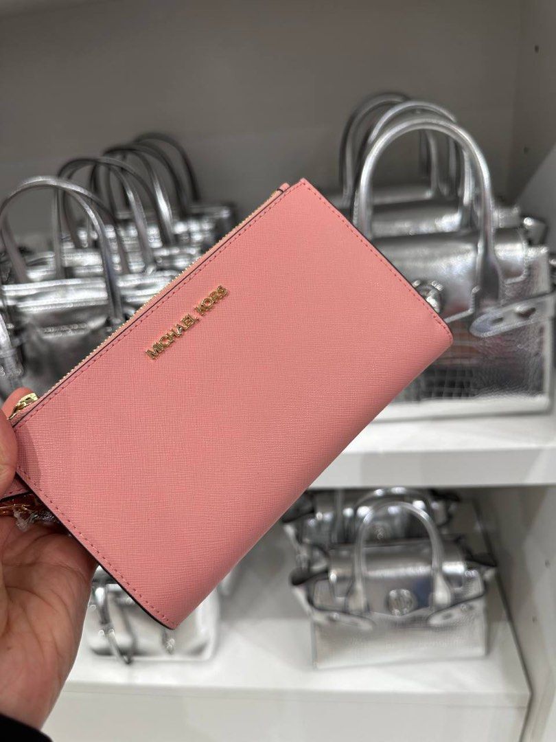 Micheal Kors JST Double Zip Wallet in Primrose Luxury Bags