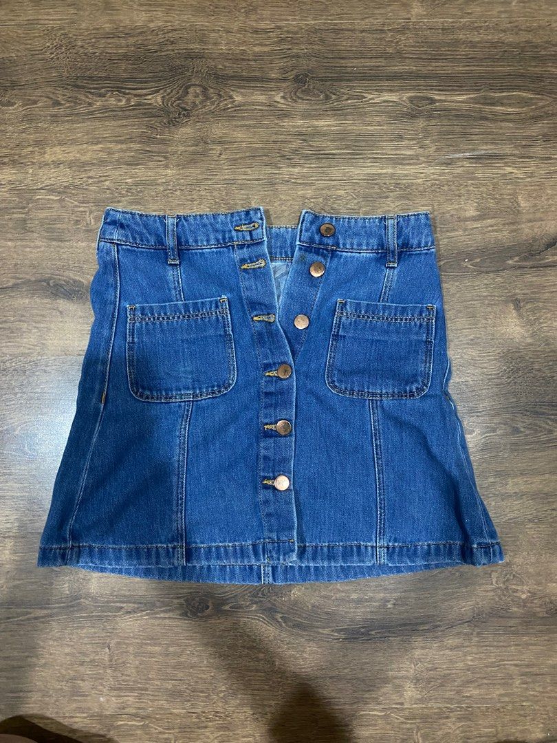 Mid wash denim buttoned pencil skirt H M