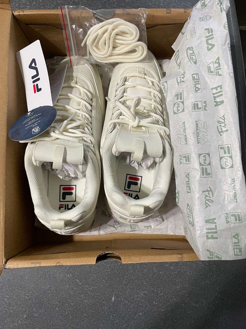 Real and fake best sale fila disruptor 2