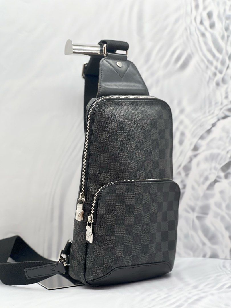 Louis vuitton mens bag sale 2025