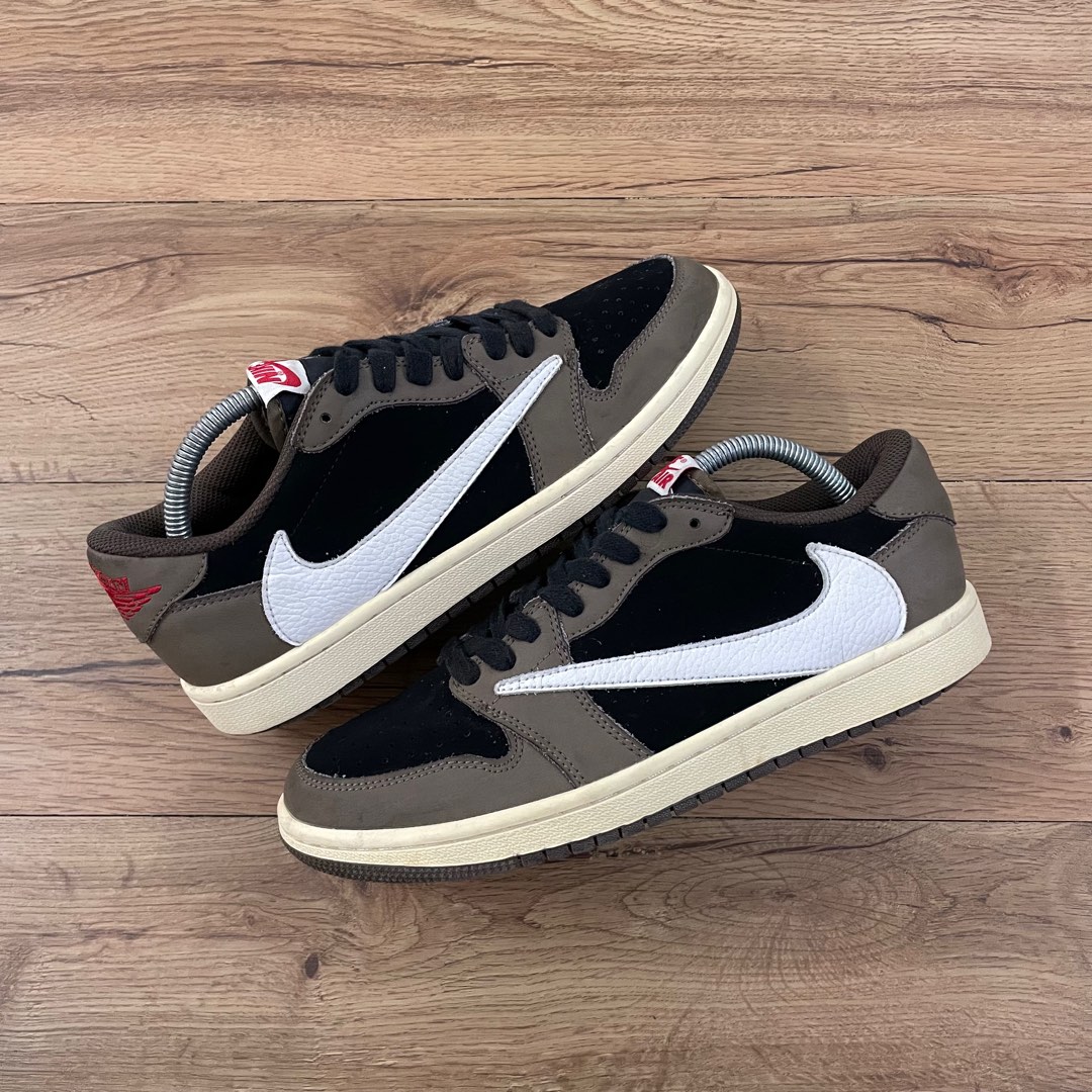 travis aj1s
