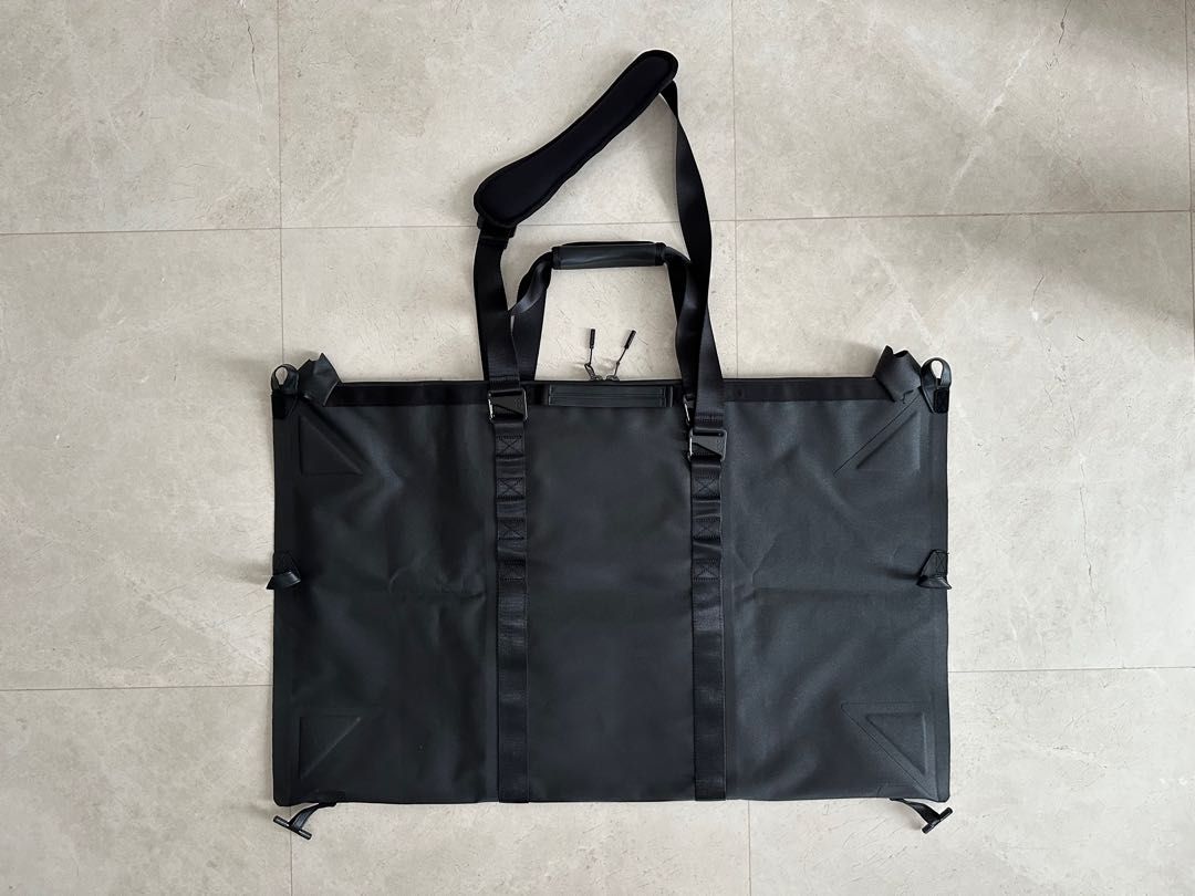 Nike NSW Duffle Bag Men s Fashion Bags Sling Bags on Carousell
