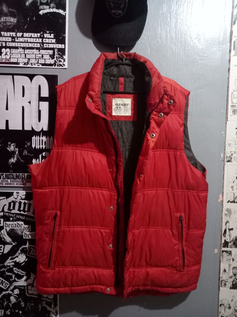 Old navy 2025 red puffer vest
