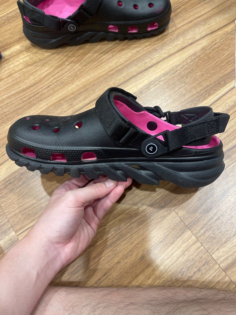 Post malone black and pink crocs cheap