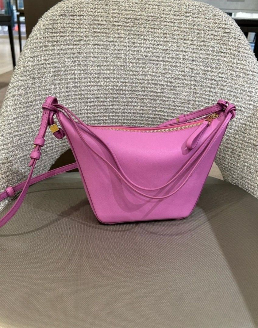 Pre order loewe hobo mini (Category: Luxury Bags & Wallets) located in Las Pinas. Submitted by glamdustph (Listing ID 1284674035, Image 1). Description: STAFF SALE retail price 79k 💯 authentic 3-4 weeks eda via air cargo plus loc sf Thank you.