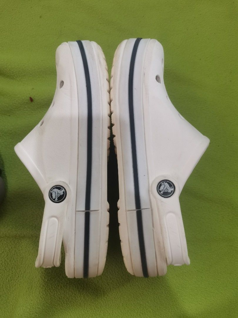 Rinar crocs store