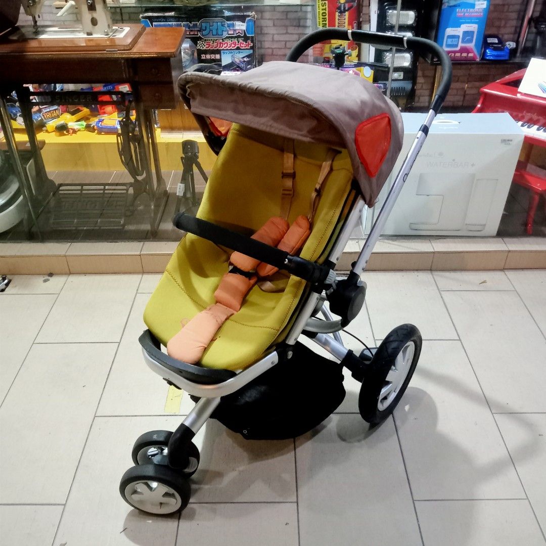 Quinny hot sale buzz folding