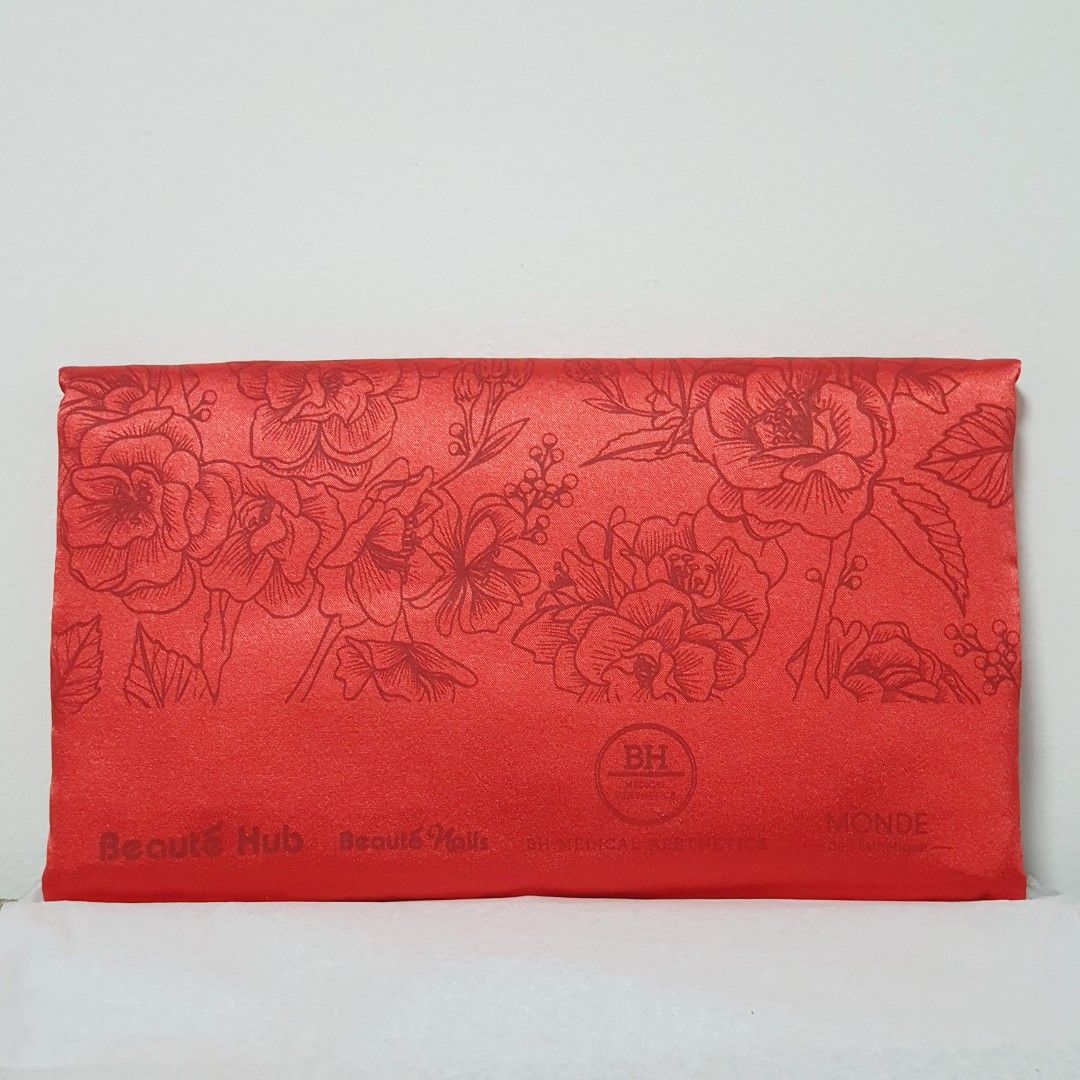 Red clutch hotsell purse near me