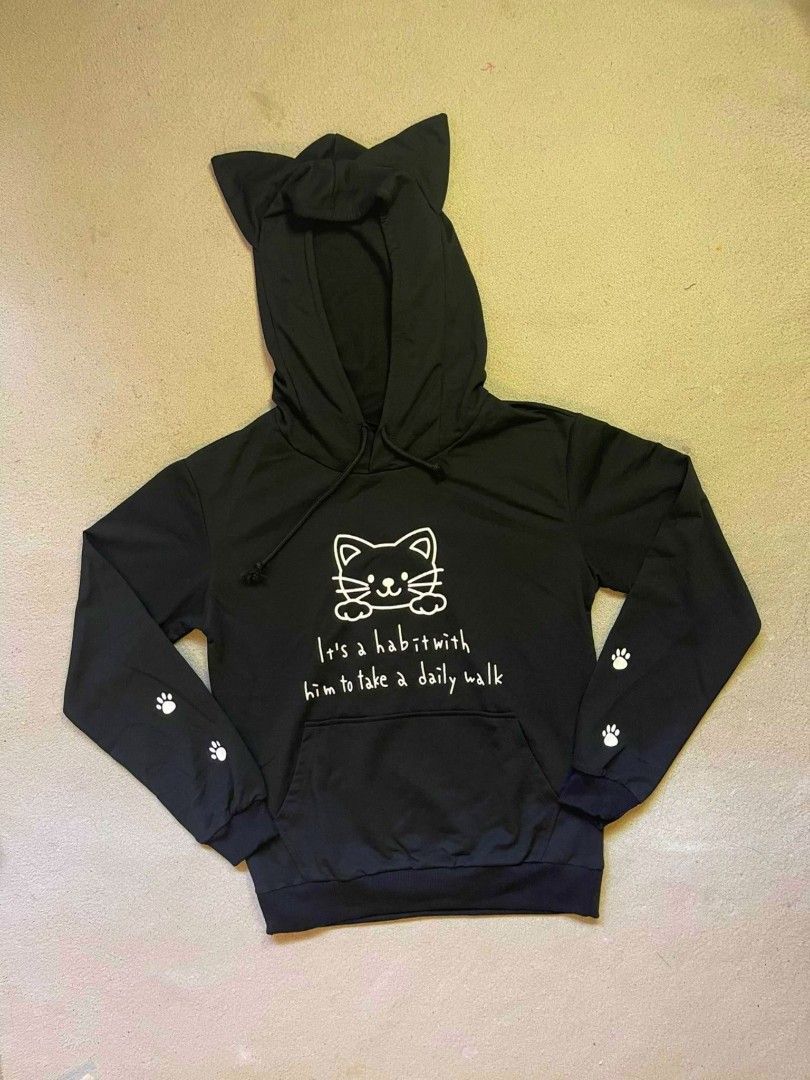 S H E I N (Category: Longsleeves) located in Cavite. Submitted by assortedhaul (Listing ID 1284567636, Image 1). Description: Hoodie small on tag Brandnew w/pouch 400 📦courier:J&T exp/lalamove 💸mode of payment:Gcash Loc:Imus Cavite📍.