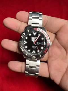 Reloj seiko 5 sports deals automatic 24 jewels wr