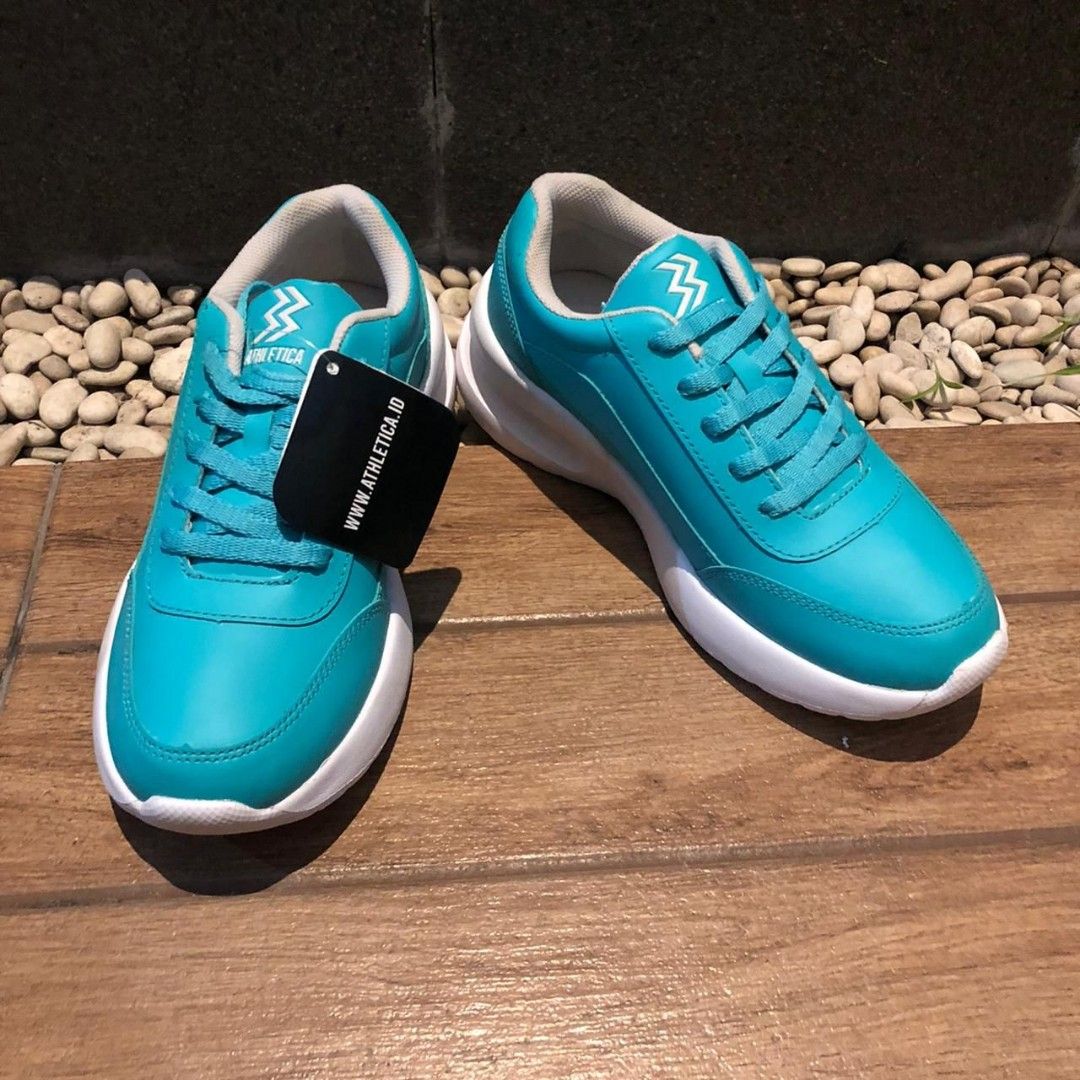 Sepatu Running Athletica Alena Aqua Green White