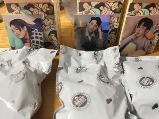 （分類：）位於 。 由 kkkruw 提交（商品編號 1284695531，圖片 1）。簡介： 。