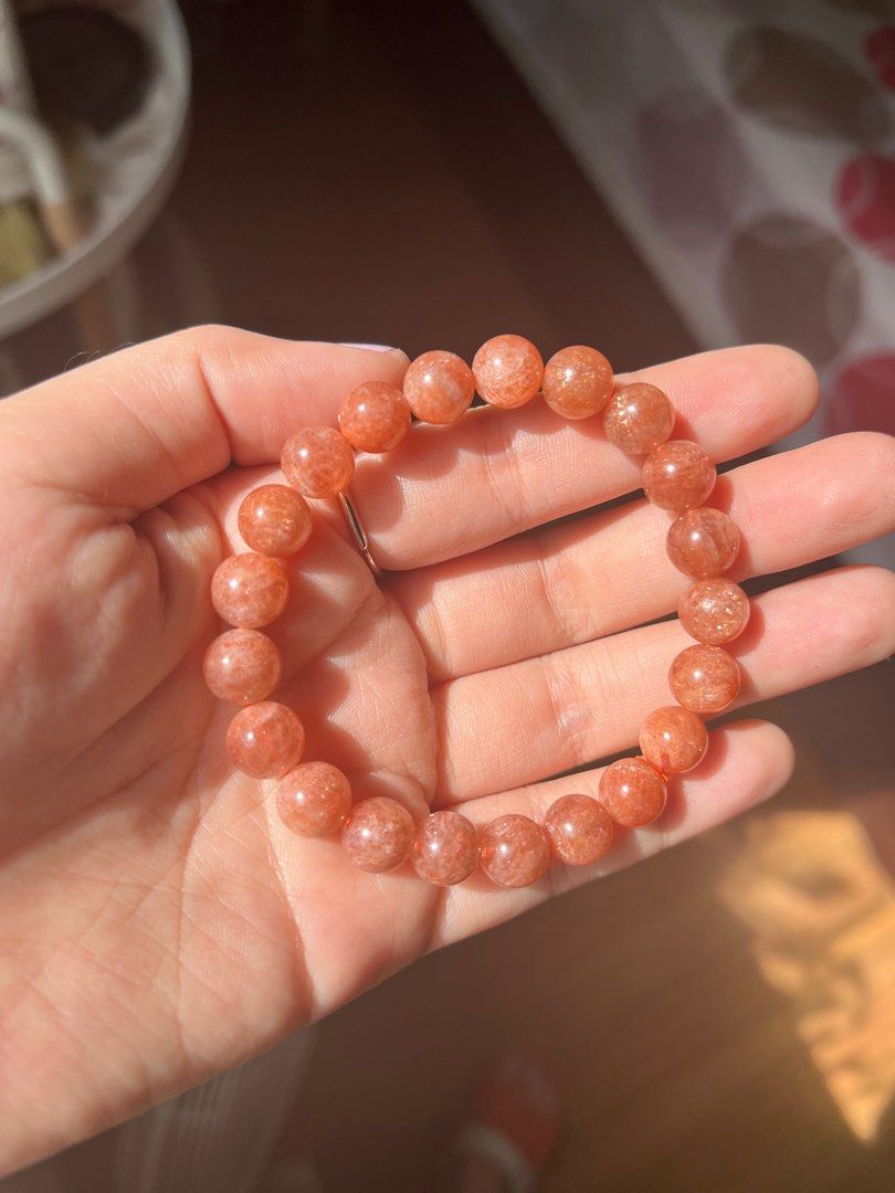 Sunstone bracelet (India) (Category: Bracelets) located in Quezon City. Submitted by wchell (Listing ID 1284697143, Image 1). Description: Sunstone bracelet from India 17cm wrist, 8.8mm bead size Many many flashes ✨.