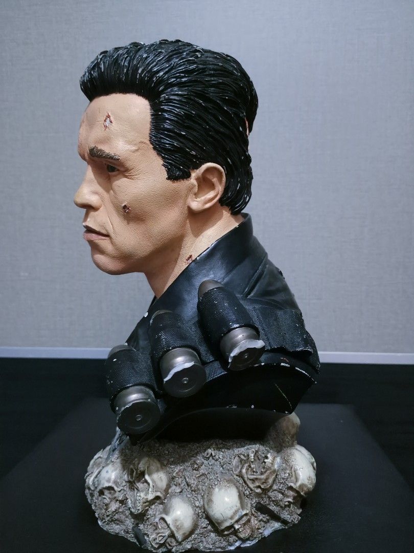 Terminator 2 - Sarah Connor (Endommagé